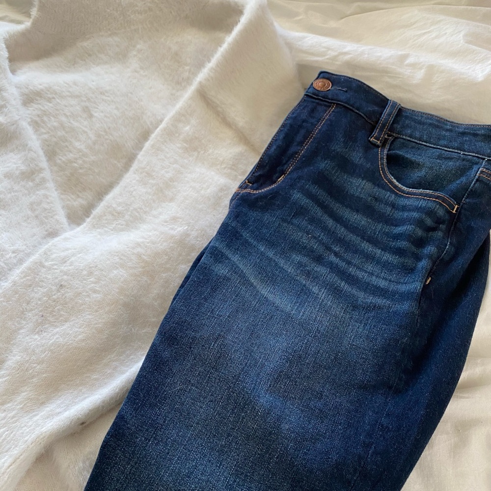 American Eagle Size 12 Regular Dream Jean EUC